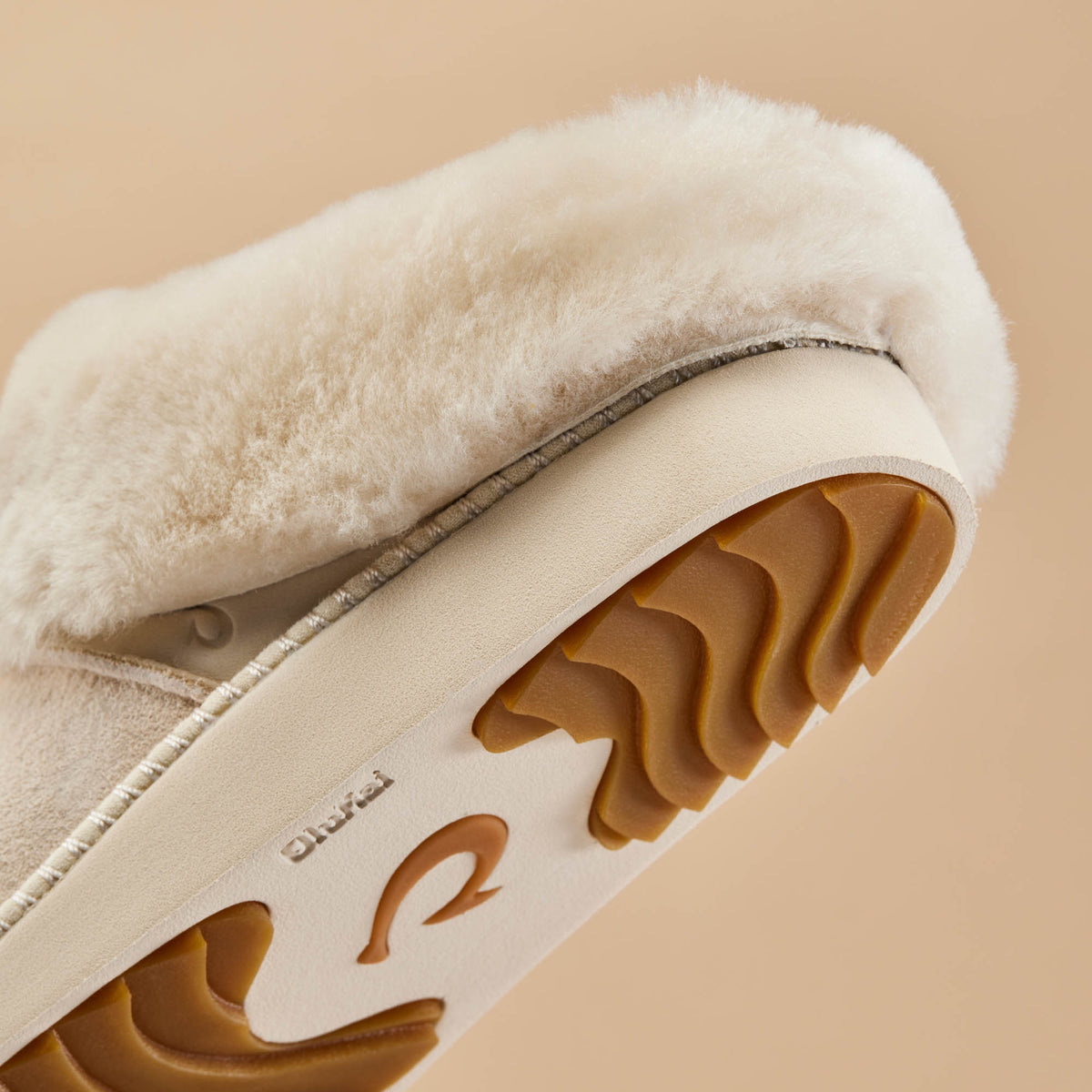 OluKai Ku‘i Women‘s Slip-On Slippers - Puka