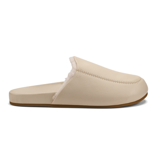 OluKai Kōnea Women’s Leather Slipper Mules - Bone