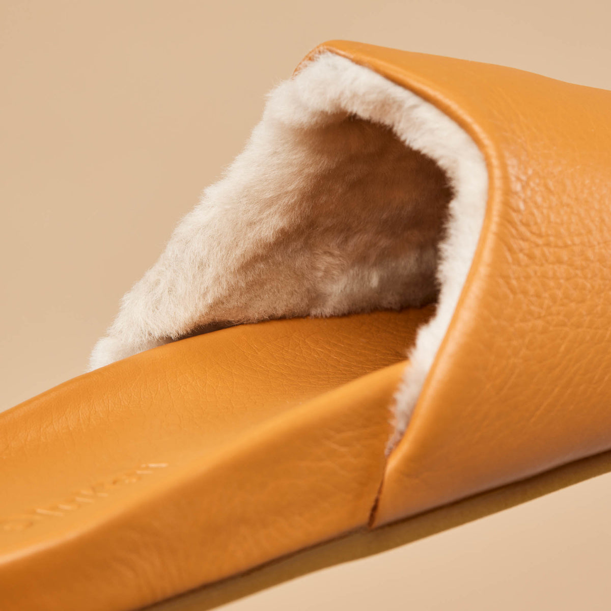 OluKai Kōnea Women’s Leather Slipper Mules - Saddle