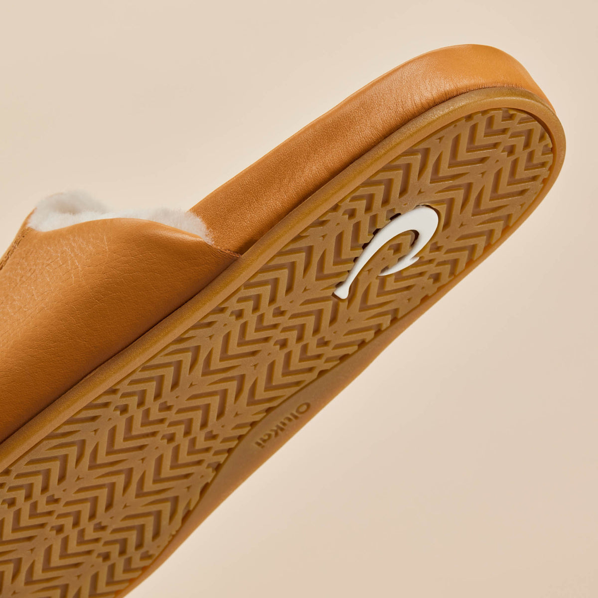 OluKai Kōnea Women’s Leather Slipper Mules - Saddle