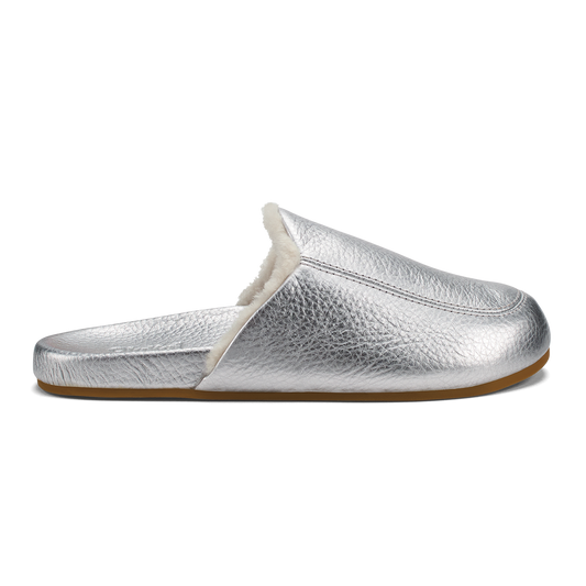 OluKai Kōnea Women’s Leather Slipper Mules - Silver