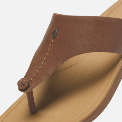 OluKai Hoʻopio Mele - Toffee / Warm Sand