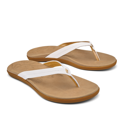 OluKai Honu Women’s Leather Sandals - Bright White / Golden Sand