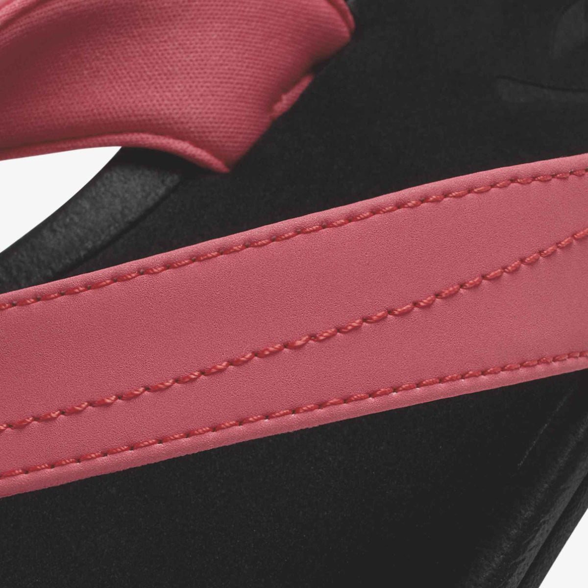 OluKai ‘Ohana - Hot Pink / Black