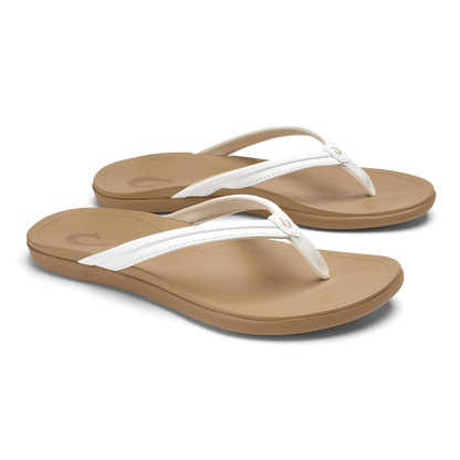 OluKai Ho‘opio Malua - Bright White / Warm Sand