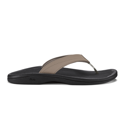 OluKai ‘Ohana - Warm Taupe / Black