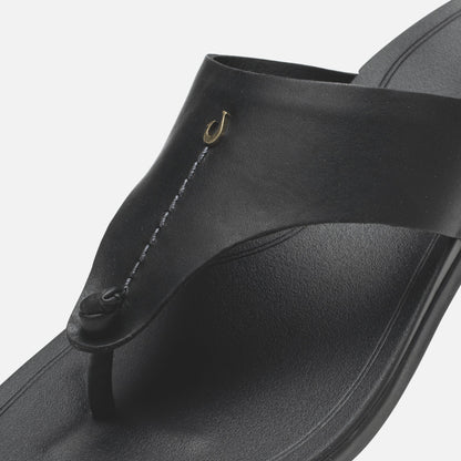 OluKai Hoʻopio Mele - Black / Black