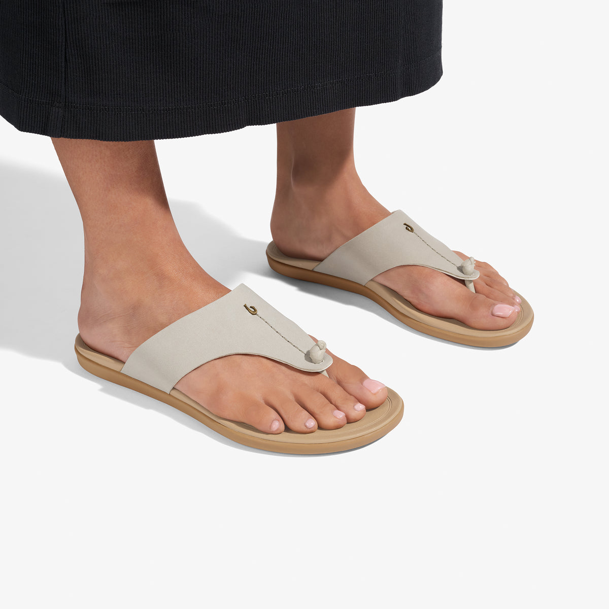 OluKai Hoʻopio Mele - Tapa / Warm Sand