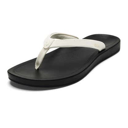 OluKai ‘Uiki Women’s Everyday Beach Sandals - Bright White / Lava Rock