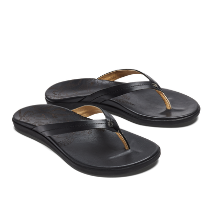 OluKai Honu Women’s Leather Beach Sandals - Black