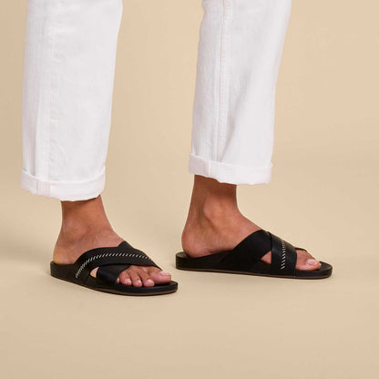 OluKai Kipe‘a ‘Olu Women‘s Slide Sandals - Black