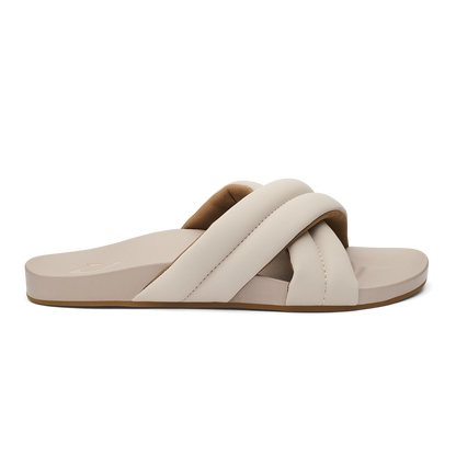 OluKai Hila Women’s Beach Slide Sandals - Cloudy