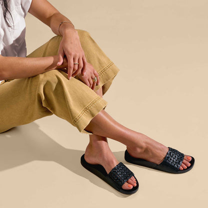 OluKai Kāmola Women’s Leather Slide Sandals - Black