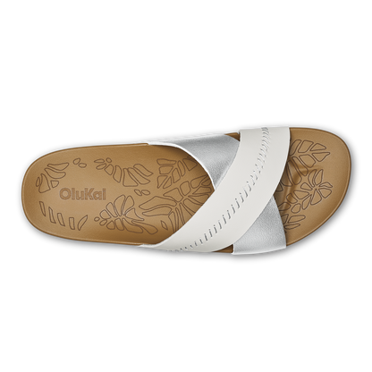 OluKai Kīpe‘a ‘Olu - Silver / Sahara