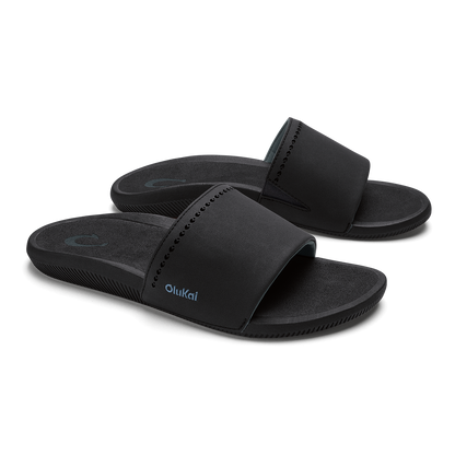 OluKai Ulele Slide - Black / Black