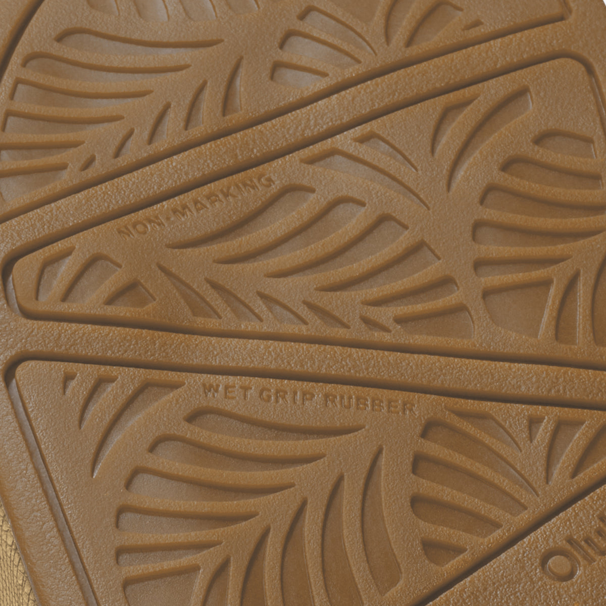 OluKai Kipeʻa Pono - Sahara / Crosshatch