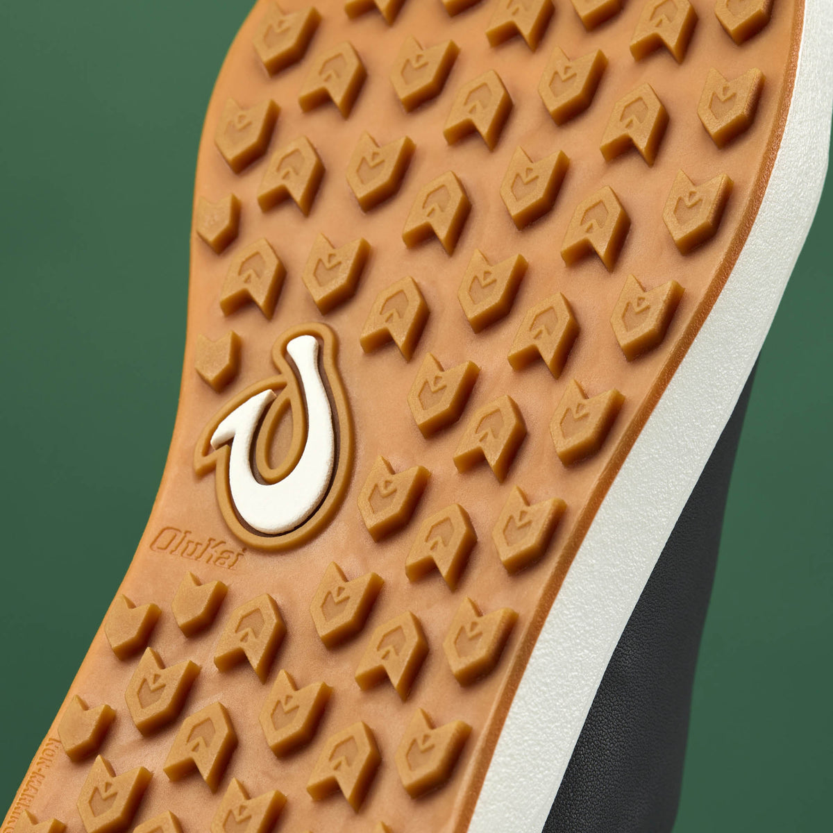 OluKai Wailea Women’s Waterproof Leather Golf Shoes - Stone