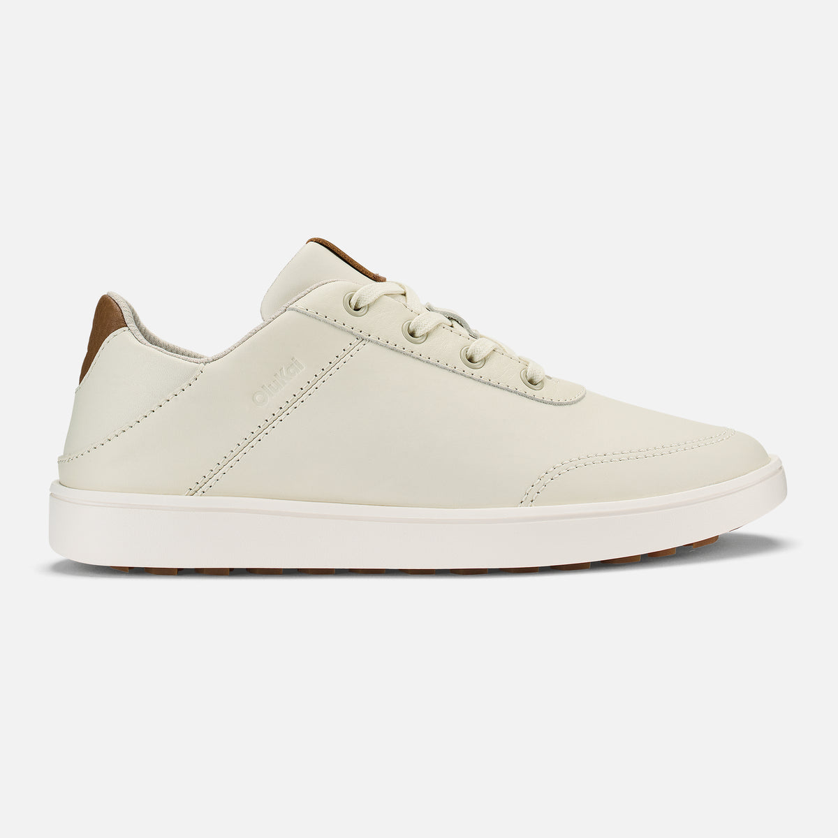 OluKai Puakea - White Sand / Tan