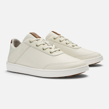 OluKai Puakea - White Sand / Tan